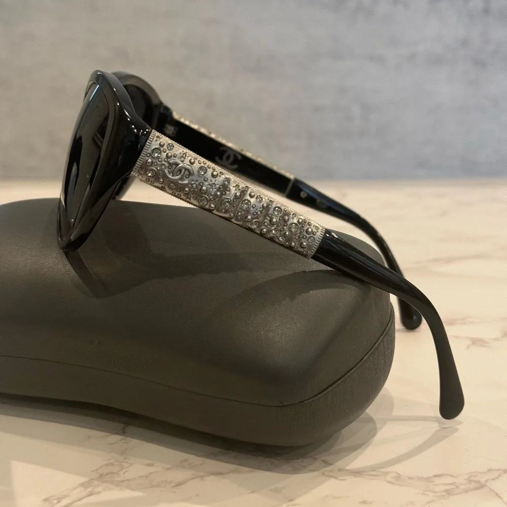 Chanel Cat Eye Acetate & Strass Metal Sunglasses - Picture 4 of 7